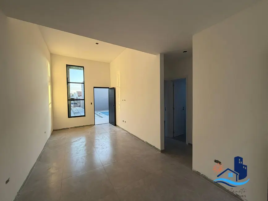 Foto 5 de Casa com 2 quartos à venda, 57m2 em Matinhos - PR
