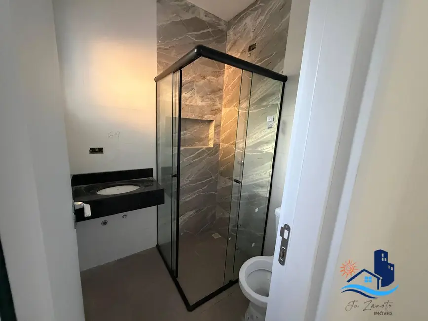 Foto 5 de Casa com 2 quartos à venda, 57m2 em Matinhos - PR