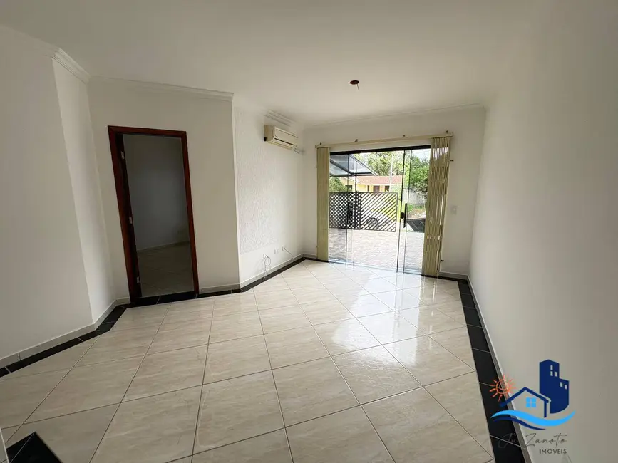 Foto 7 de Casa com 2 quartos à venda, 54m2 em Matinhos - PR