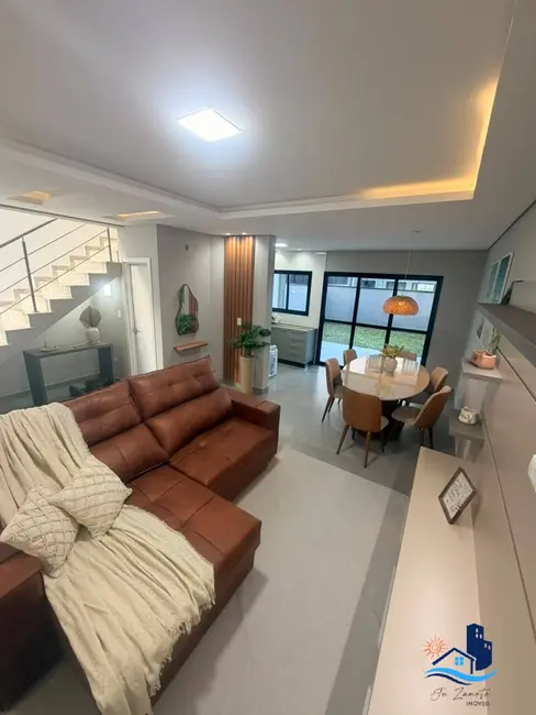 Foto 4 de Apartamento com 3 quartos à venda, 187m2 em Pontal Do Parana - PR