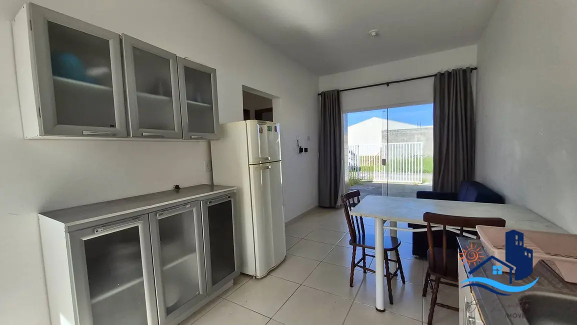 Foto 6 de Casa com 2 quartos à venda, 45m2 em Matinhos - PR