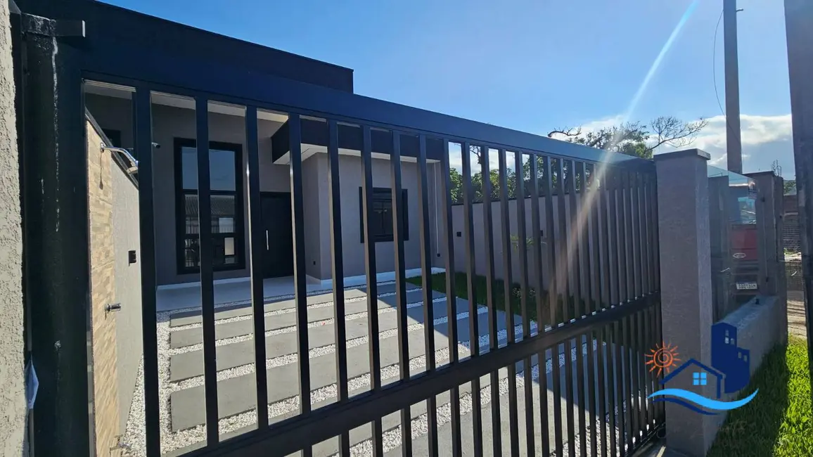 Foto 4 de Casa com 3 quartos à venda em Matinhos - PR