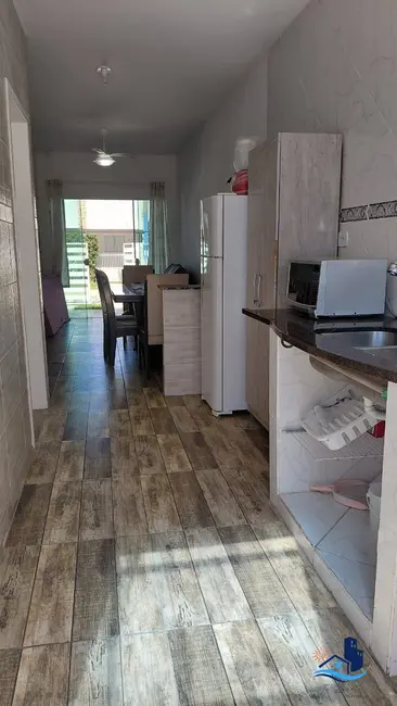 Foto 8 de Casa com 2 quartos à venda, 55m2 em Matinhos - PR