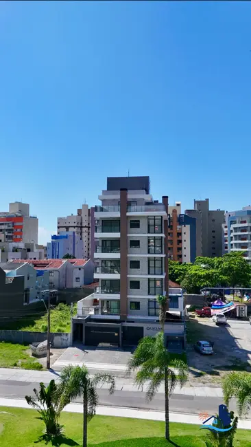 Foto 2 de Cobertura com 3 quartos à venda, 180m2 em Matinhos - PR