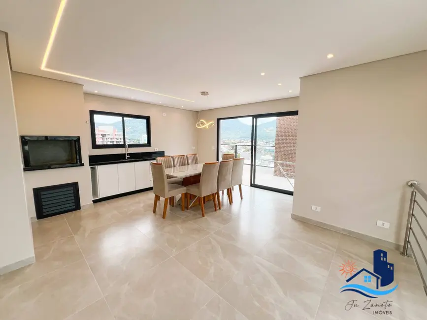 Foto 4 de Cobertura com 4 quartos à venda, 220m2 em Matinhos - PR