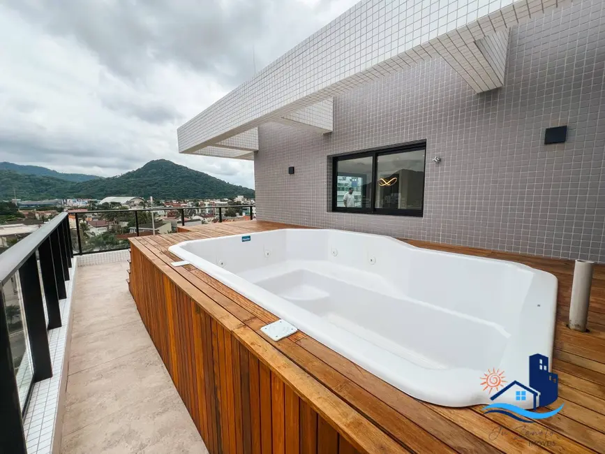 Foto 9 de Cobertura com 4 quartos à venda, 220m2 em Matinhos - PR