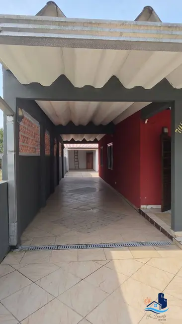Foto 4 de Casa com 5 quartos à venda, 166m2 em Matinhos - PR