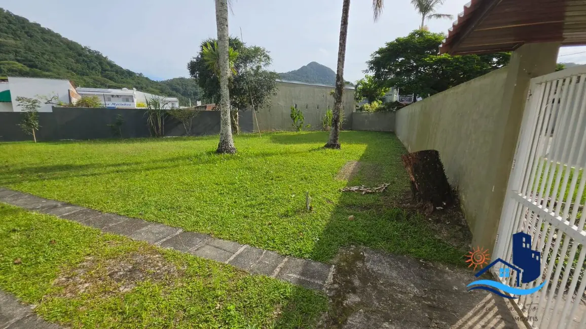 Foto 7 de Terreno / Lote à venda, 363m2 em Matinhos - PR