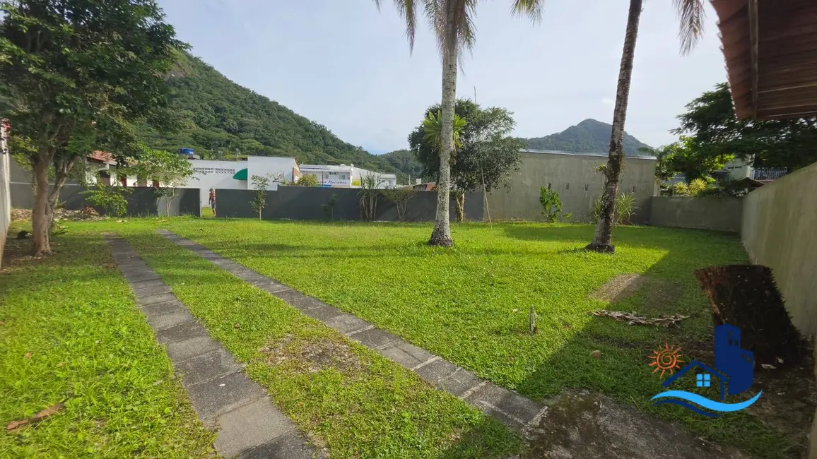 Foto 4 de Terreno / Lote à venda, 363m2 em Matinhos - PR