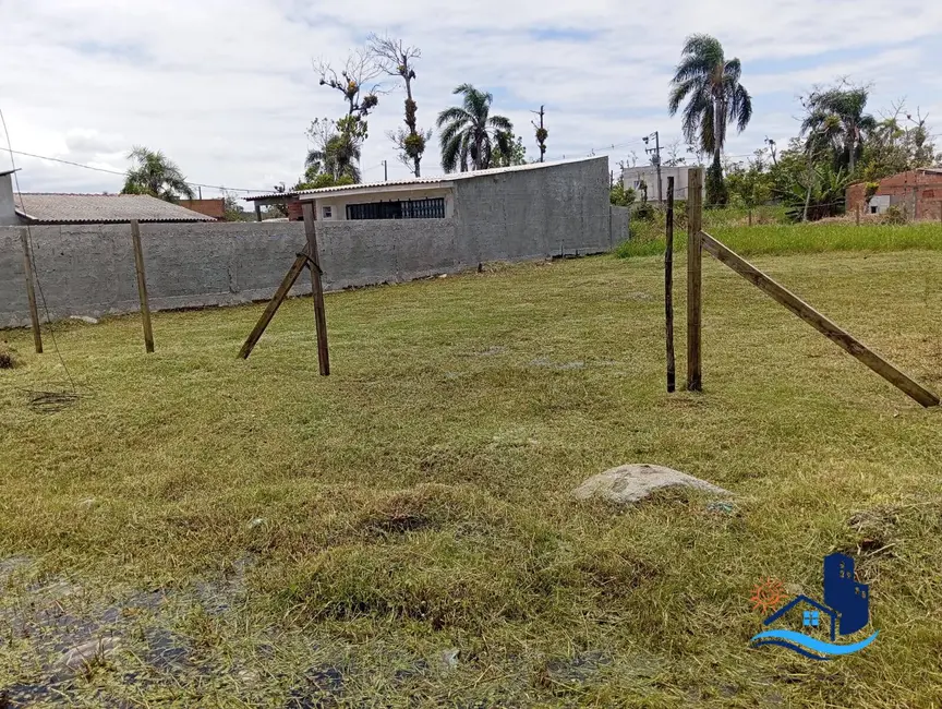 Foto 3 de Terreno / Lote à venda, 432m2 em Matinhos - PR