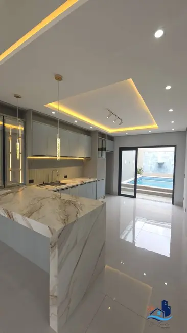 Foto 8 de Casa com 3 quartos à venda, 170m2 em Pontal Do Parana - PR