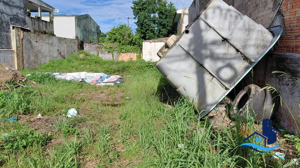 Foto 3 de Terreno / Lote à venda, 300m2 em Matinhos - PR