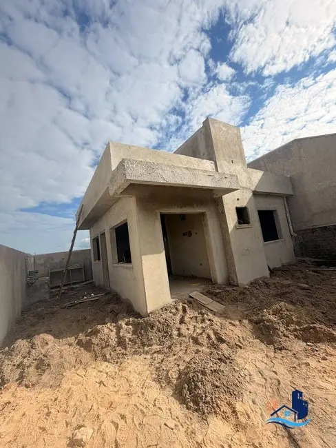 Casa com 2 quartos à venda, 147m2 em Matinhos - PR - imagem 2 Foto 2 de Casa com 2 quartos à venda, 147m2 em Matinhos - PR