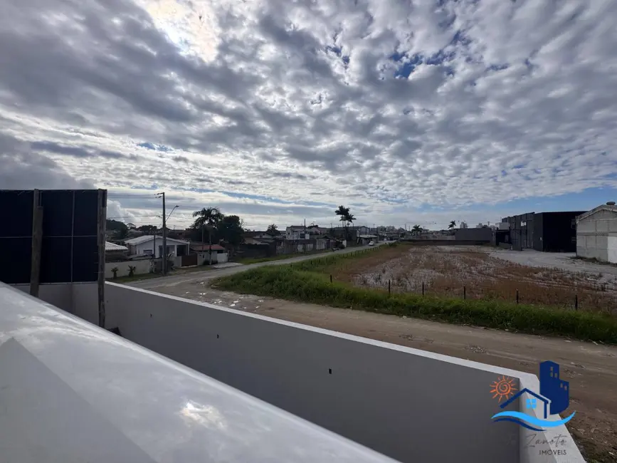 Foto 9 de Sobrado com 3 quartos à venda, 109m2 em Matinhos - PR