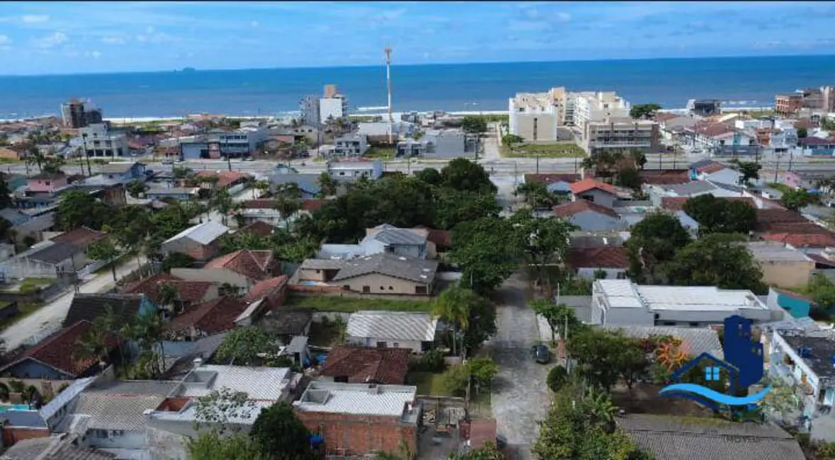 Casa com 2 quartos à venda em Matinhos - PR - imagem 4 Foto 4 de Casa com 2 quartos à venda em Matinhos - PR