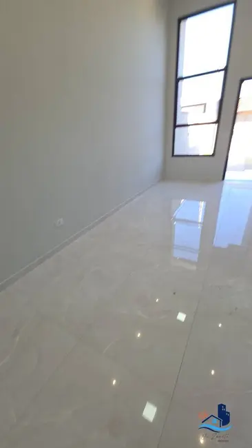Foto 5 de Casa com 3 quartos à venda, 170m2 em Matinhos - PR