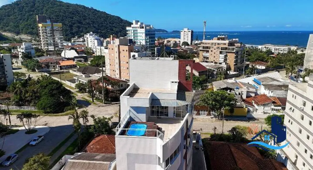 Foto 3 de Apartamento com 4 quartos à venda, 180m2 em Centro, Guaratuba - PR