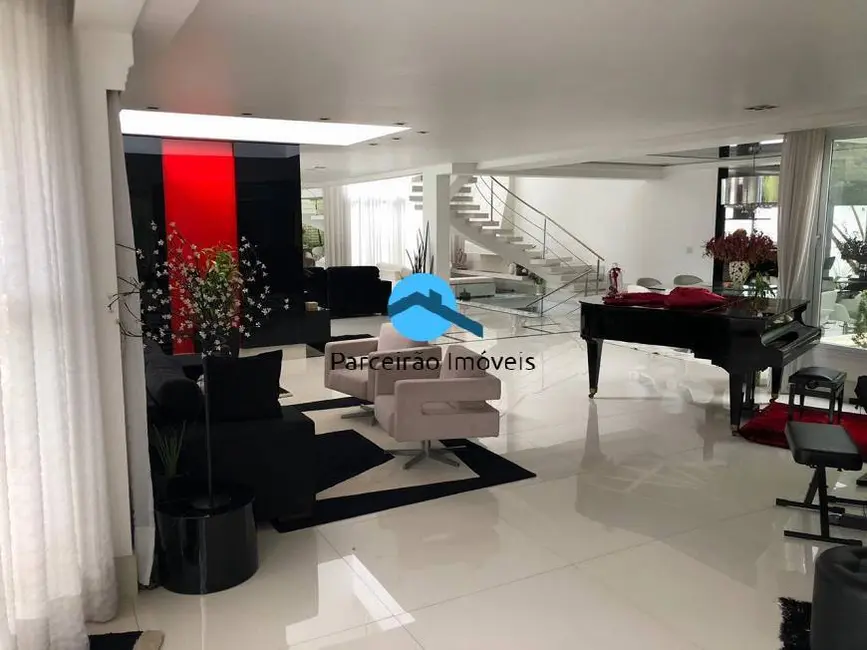 Foto 3 de Casa de Condomínio com 5 quartos à venda, 800m2 em Parque Terra Nova II, Sao Bernardo Do Campo - SP