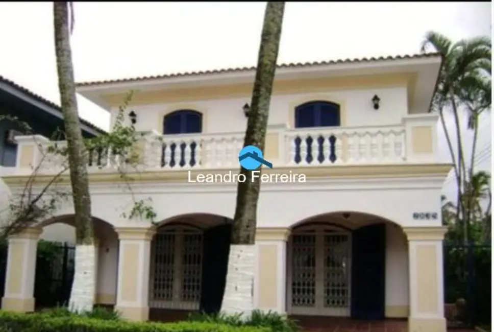 Foto 1 de Casa com 5 quartos à venda, 400m2 em Enseada, Guaruja - SP