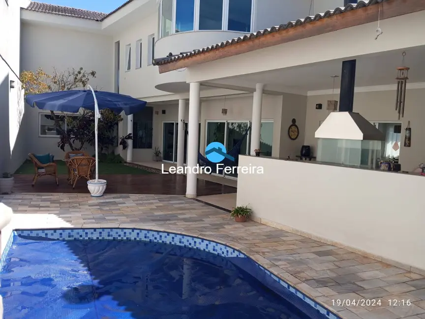 Sobrado com 4 quartos à venda, 450m2 em Parque dos Pássaros, Sao Bernardo Do Campo - SP - imagem 2 Foto 2 de Sobrado com 4 quartos à venda, 450m2 em Parque dos Pássaros, Sao Bernardo Do Campo - SP