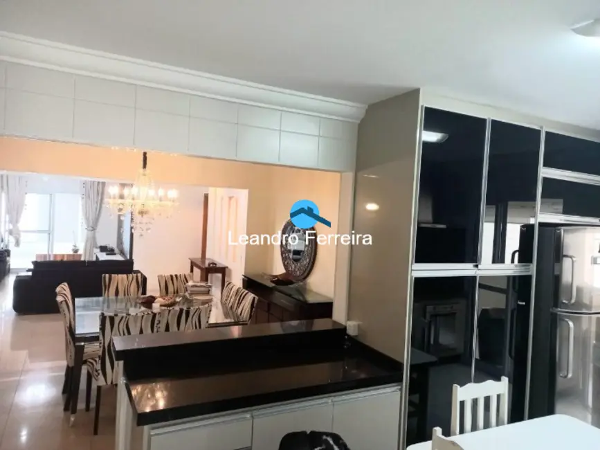 Foto 9 de Apartamento com 4 quartos à venda, 203m2 em Sao Bernardo Do Campo - SP
