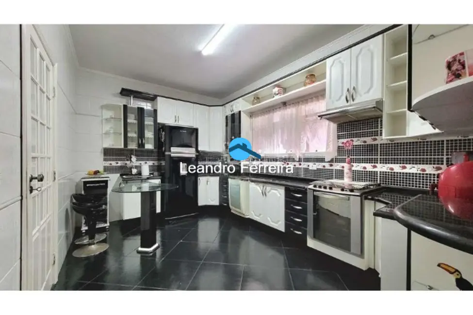 Foto 4 de Sobrado com 3 quartos à venda, 169m2 em Nova Petrópolis, Sao Bernardo Do Campo - SP