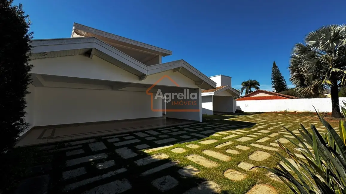 Foto 3 de Chácara com 5 quartos à venda, 674m2 em Chácara São Marcelo, Mogi Mirim - SP