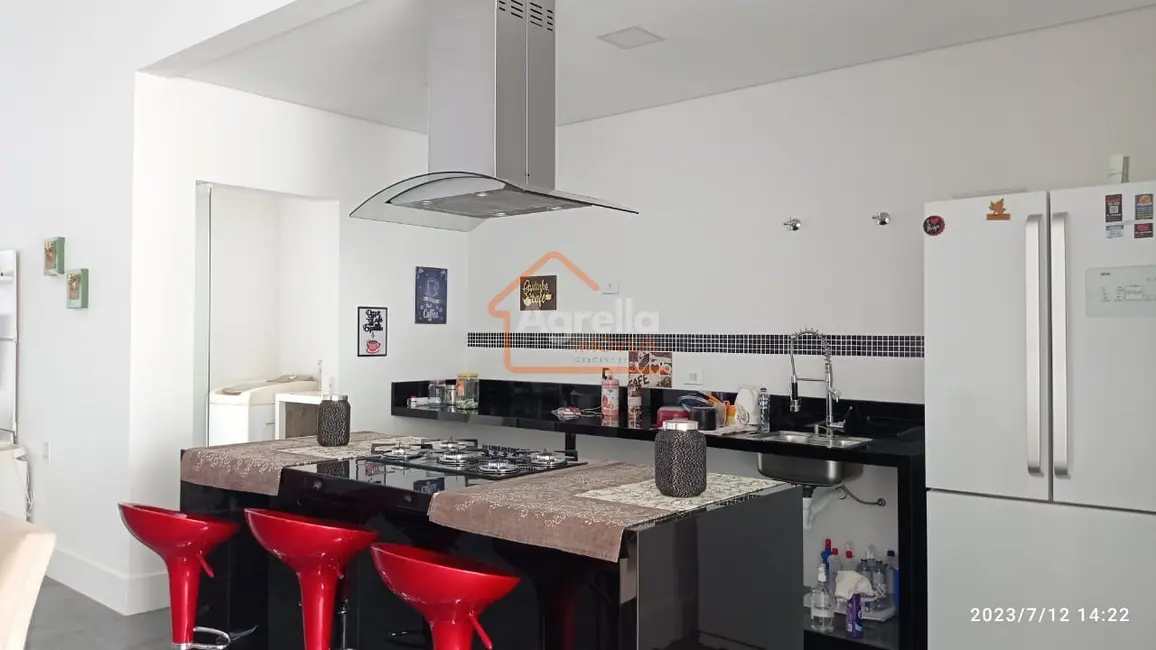 Foto 9 de Casa de Condomínio com 3 quartos à venda, 177m2 em Estiva Gerbi - SP