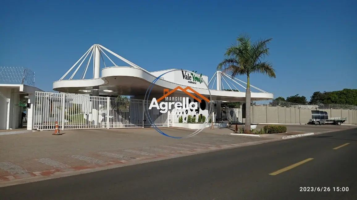 Foto 2 de Terreno / Lote à venda, 300m2 em Mogi Guacu - SP