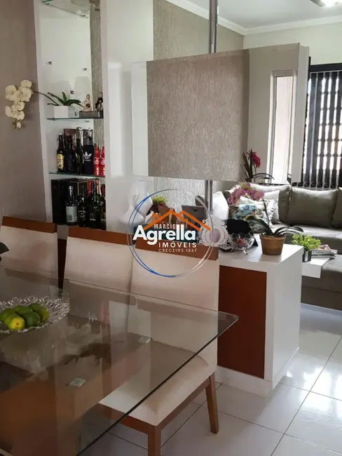 Foto 1 de Casa de Condomínio com 3 quartos à venda, 216m2 em Mogi Mirim - SP