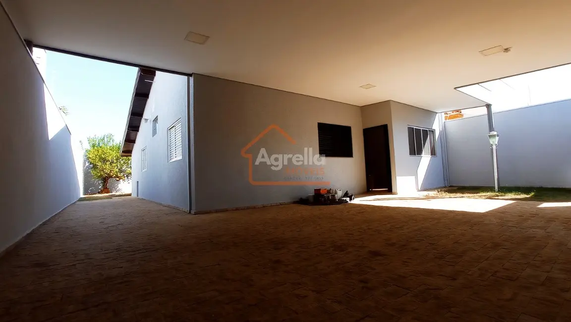 Foto 2 de Casa com 3 quartos à venda, 180m2 em Residencial do Bosque, Mogi Mirim - SP