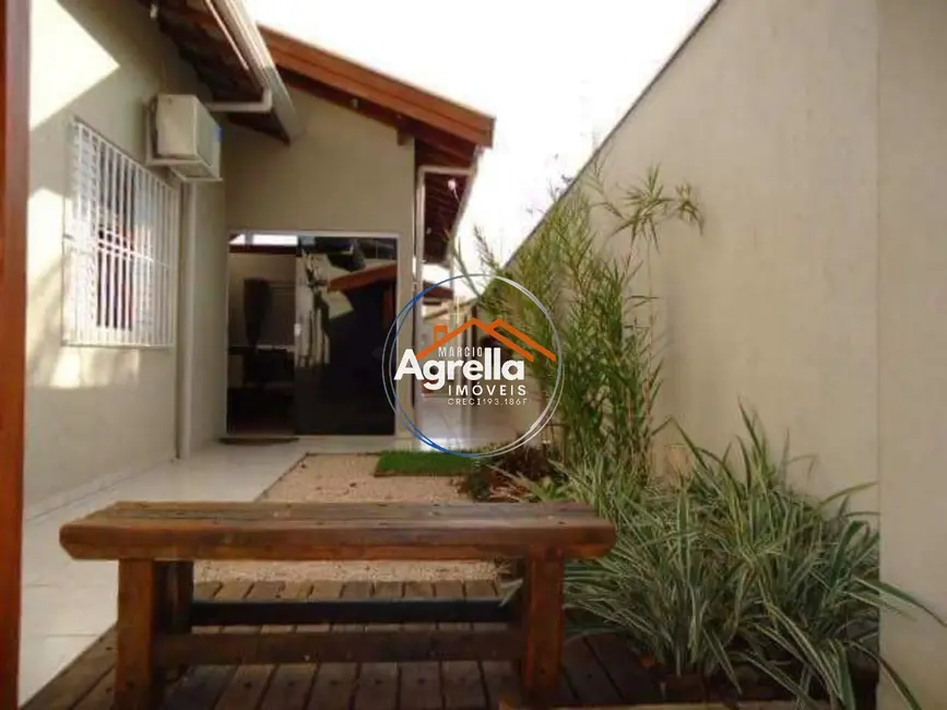 Foto 2 de Casa com 3 quartos à venda, 164m2 em Jardim Brasília, Mogi Mirim - SP