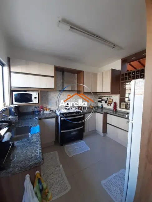 Foto 6 de Casa com 3 quartos à venda, 164m2 em Jardim Brasília, Mogi Mirim - SP