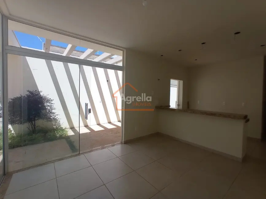 Foto 5 de Casa com 2 quartos à venda, 63m2 em Jardim Santa Cruz, Mogi Guacu - SP