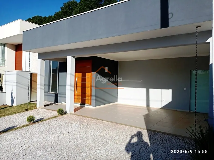 Foto 1 de Casa de Condomínio com 3 quartos à venda, 198m2 em Mogi Mirim - SP