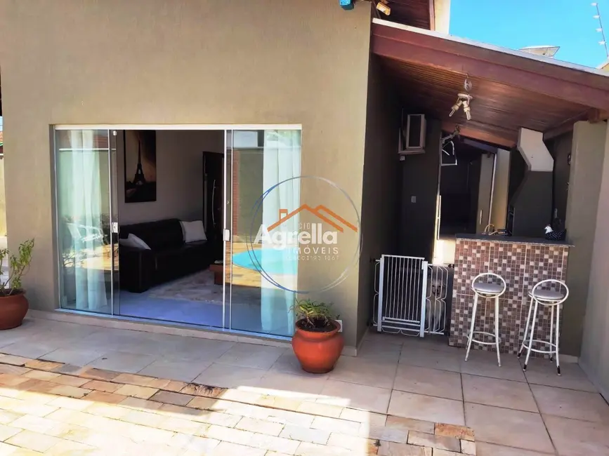 Foto 6 de Casa com 3 quartos à venda, 184m2 em Jardim Brasília, Mogi Mirim - SP