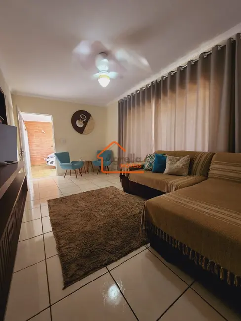 Casa com 3 quartos à venda, 110m2 em Aterrado, Mogi Mirim - SP - imagem 5 Foto 5 de Casa com 3 quartos à venda, 110m2 em Aterrado, Mogi Mirim - SP