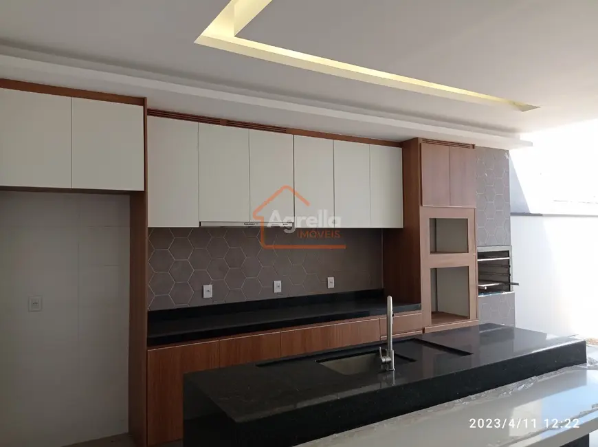 Foto 4 de Casa de Condomínio com 3 quartos à venda, 197m2 em Estiva Gerbi - SP