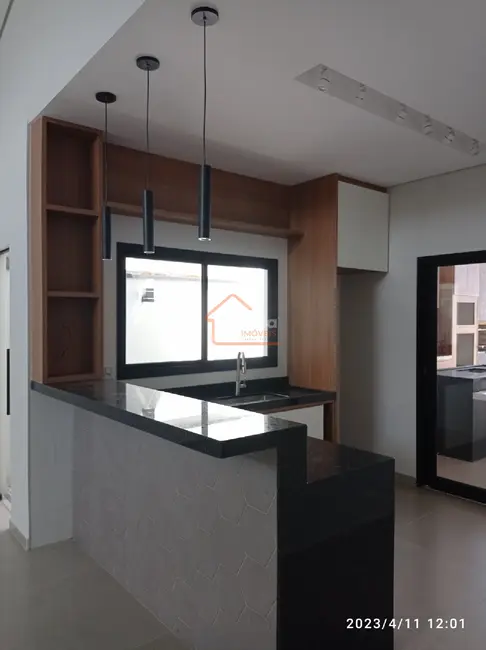 Foto 7 de Casa de Condomínio com 3 quartos à venda, 197m2 em Estiva Gerbi - SP