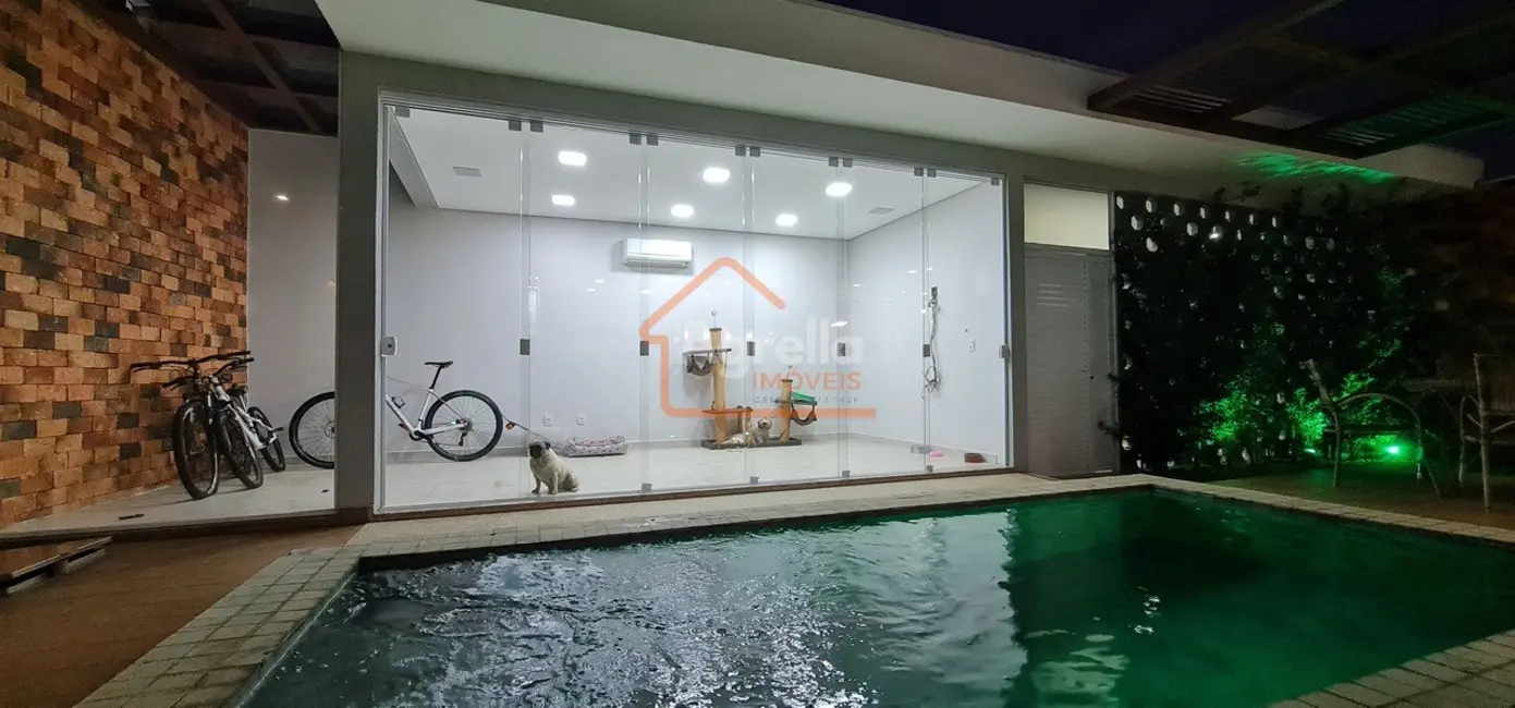 Foto 4 de Casa de Condomínio com 3 quartos à venda, 299m2 em Mogi Guacu - SP