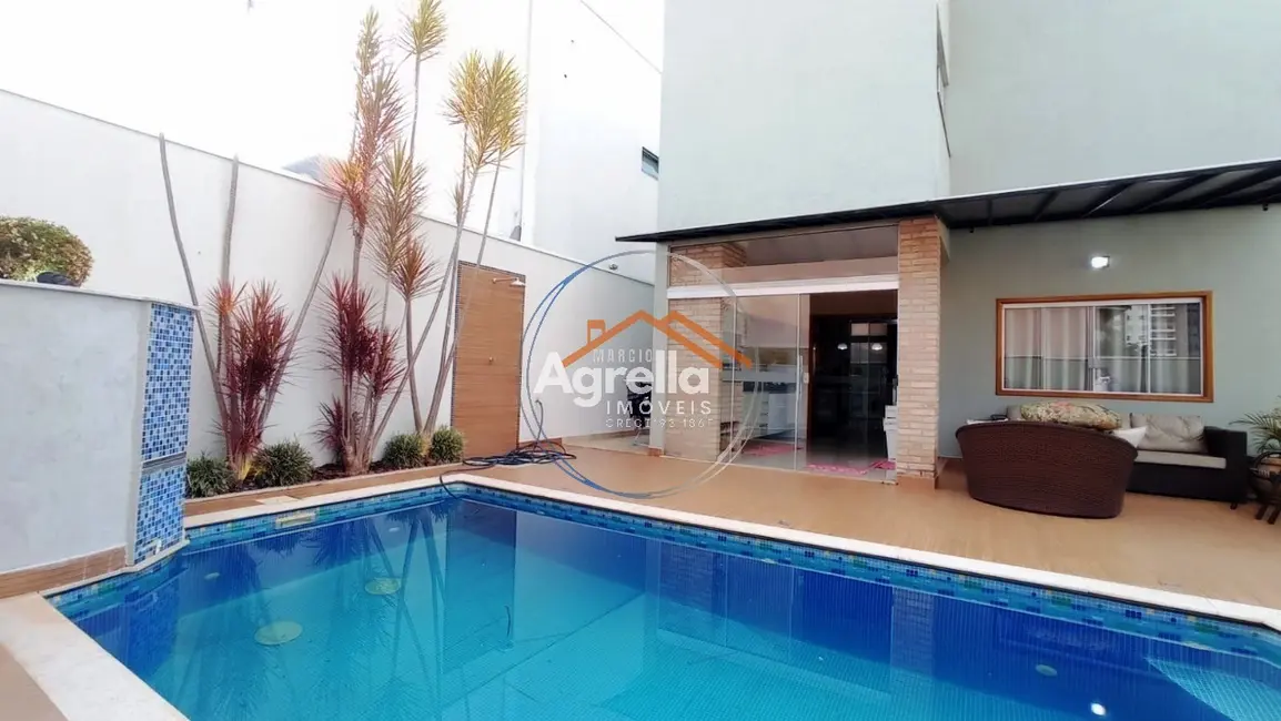 Foto 8 de Casa de Condomínio com 3 quartos à venda, 480m2 em Mogi Mirim - SP