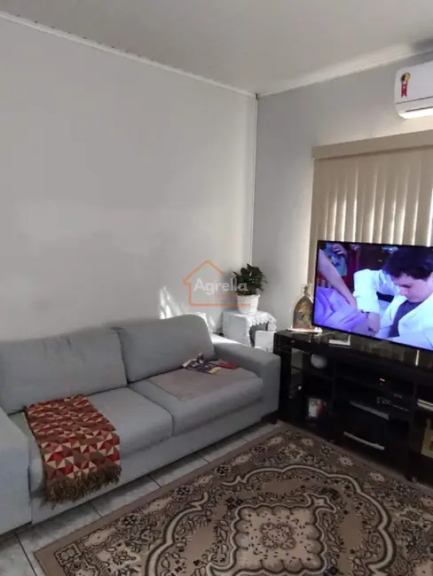 Foto 8 de Casa com 4 quartos à venda, 260m2 em Vila Bianchi, Mogi Mirim - SP