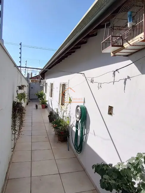 Foto 1 de Casa com 4 quartos à venda, 260m2 em Vila Bianchi, Mogi Mirim - SP