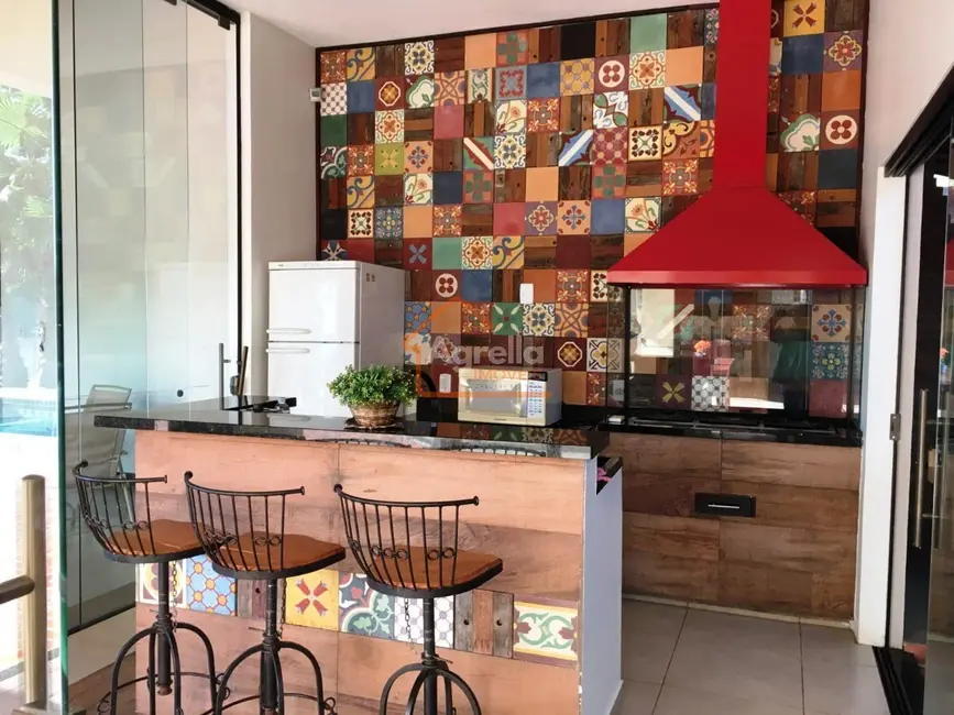 Foto 7 de Chácara com 3 quartos à venda, 202m2 em Chácara São Marcelo, Mogi Mirim - SP