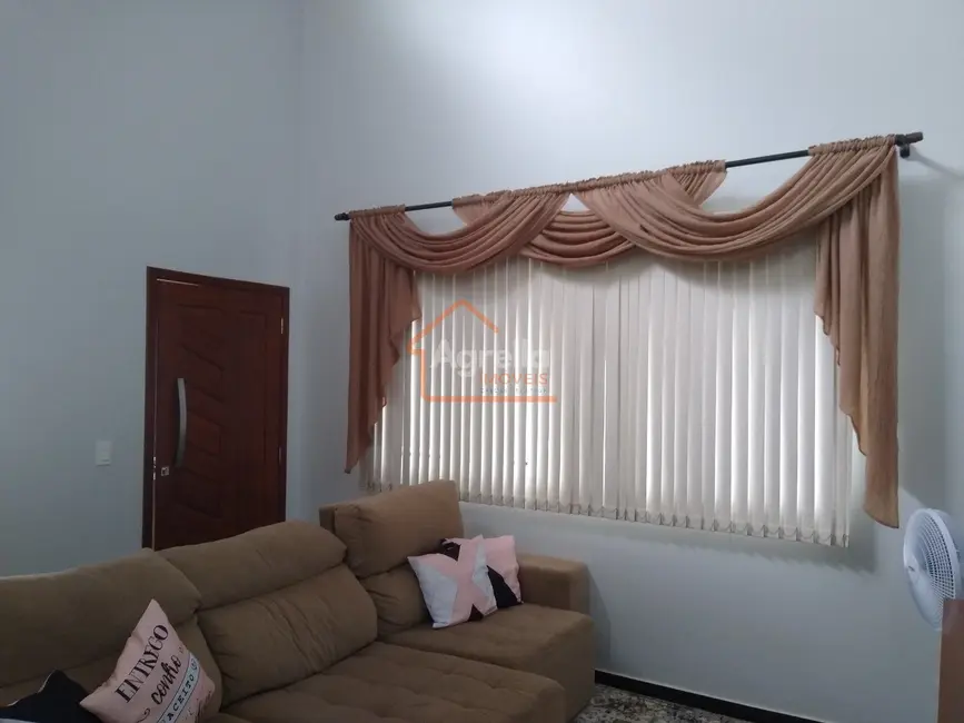 Foto 6 de Casa com 3 quartos à venda, 160m2 em Jardim Murayama, Mogi Mirim - SP