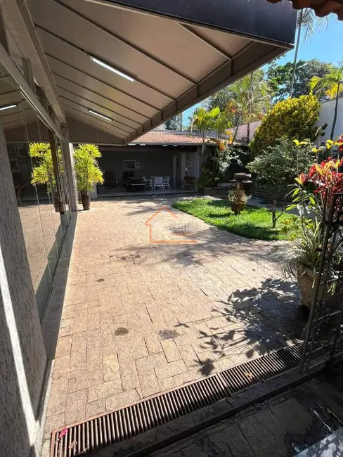 Foto 3 de Casa com 3 quartos à venda, 252m2 em Centro, Mogi Guacu - SP