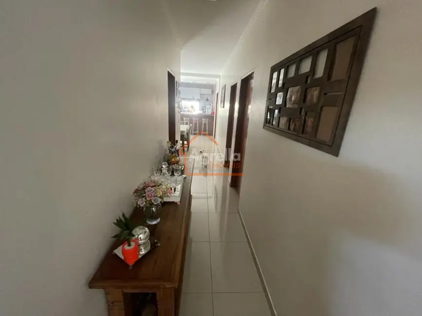 Foto 9 de Casa com 3 quartos à venda, 205m2 em Jardim Novo II, Mogi Guacu - SP