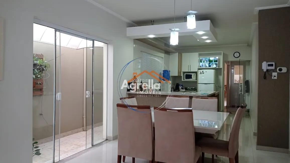 Foto 4 de Casa com 3 quartos à venda, 260m2 em Jardim Patrícia, Mogi Mirim - SP