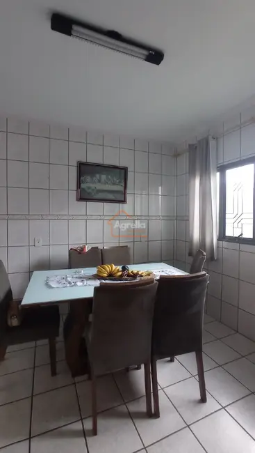 Foto 8 de Casa com 4 quartos à venda, 167m2 em Vila Bianchi, Mogi Mirim - SP