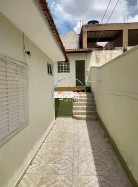 Foto 1 de Casa com 4 quartos à venda, 170m2 em Jardim Hedy, Mogi Guacu - SP
